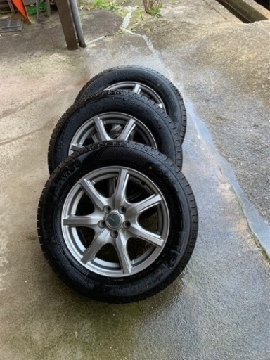 冬用タイヤ、スタッドレス