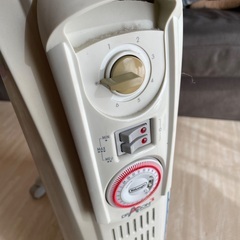 デロンギ　オイルヒーターの画像
