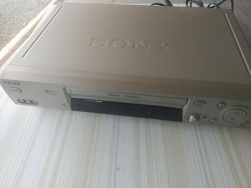 SONY VHSビデオデッキ SLV-NR500