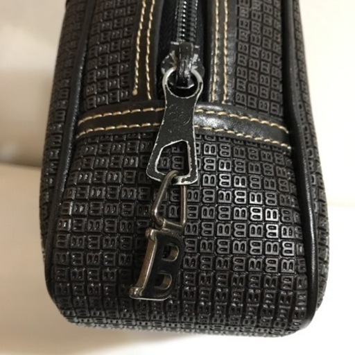 美品 BALLY ボディバッグ