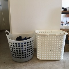 IKEA FROST 物干しラック 室内/屋外用, ホワイトの画像