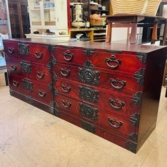 《売約済》【45万】美品　岩谷堂箪笥　チェスト　欅材　ケヤキ材　整理箪笥　漆塗　伝統工芸　和家具　収納　衣類　検　岩谷堂　箪笥　南部鉄器　和箪笥　7段　8杯　牡丹　みちのく　セパレート　上下　分割　対でも使える　ハイチェスト　でも　ローチェスト×2  でもの画像