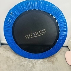 子供用トランポリン