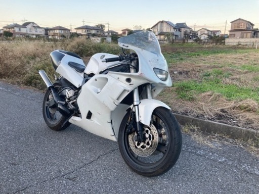 希少な2スト　高騰中　TZR250 3XV
