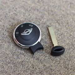 登録します　未使用　BMW MINI　スマートキー　３ボタン　ミ...