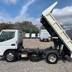 (弊社在庫管理番号:0456)H22年式　三菱ふそう　キャンター　ローダーダンプ　小型(2t・3t)　3トン積載　新明和工業製ローダー強化ダンプ　8トン限定免許運転可能　インパネ5速MT　型式：PDG-FE71DD パワーウィンドウ　電格ミラー　ＥＴＣ　エアバックの画像