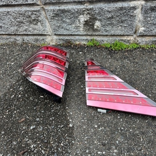 テールランプ