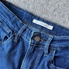 Levi's リーバイス 721 HIGH RISE SKINNYの画像