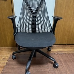 2022年購入　Herman Miller(ハーマンミラー) セイルチェア　ブラックの画像