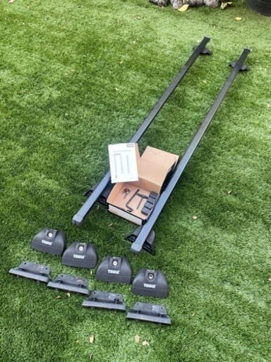 【決まりました】【値下】THULE スーリーベースキャリアセット 日産 NV350キャラバンロングボディ標準ルーフ H24/6-E26