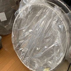 給食室で使う調理器具　新品が沢山あります 定価の半額で売ります 総額270万以上 140点 業務用 プロ用 バット 蓋 の画像