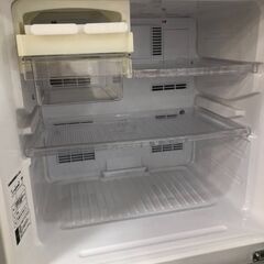 シャープ 2ドア冷蔵庫【6/25〜30発送】 取りに来れる方限定！SHARP（シャープ）の2ドア冷蔵庫です！