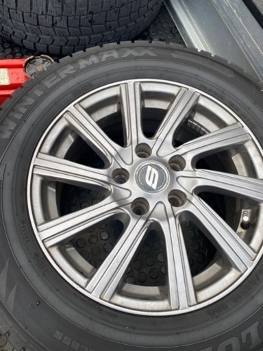 215 65 16 スタッドレスアルミ付き