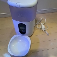 ペット　自動給餌器　23年4月新品6,300円