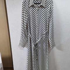 H&Mドレスの画像