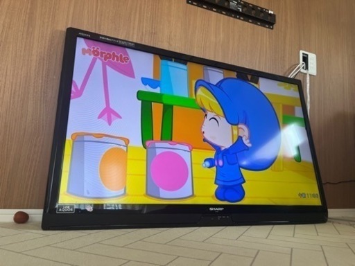 AQUOS 46型　2011年製
