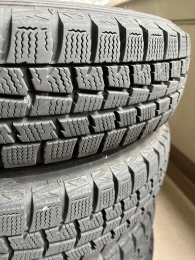 スタッドレスタイヤ　アルミ付き　145/80R13 お引き取り決まりました