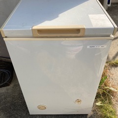 業務用冷凍庫の画像