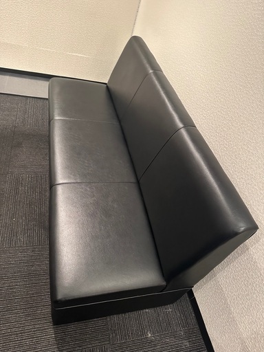 レザーソファー３人掛け