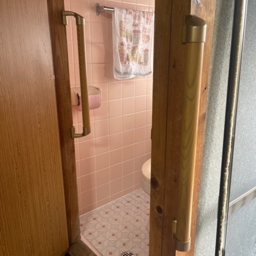 ⭐️TOTO製❗️介助補助手摺 階段バージョンもあります