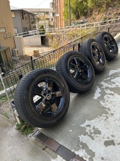 グランドチェロキーLスタッドレス