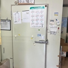 差し上げます　プレハブ冷蔵庫　本日までの募集