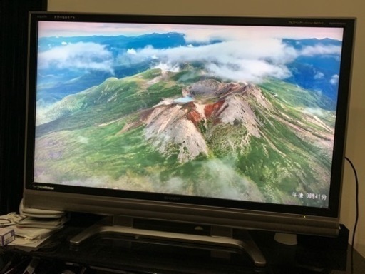 シャープ　AQUOS  液晶テレビ　52型