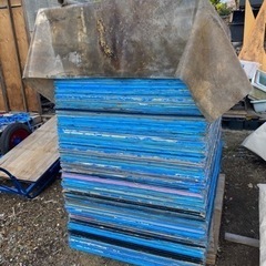 コンパネ一枚 500円20枚ありますの画像