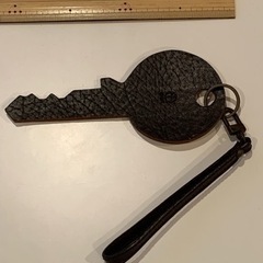 鍵モチーフ　ストラップの画像