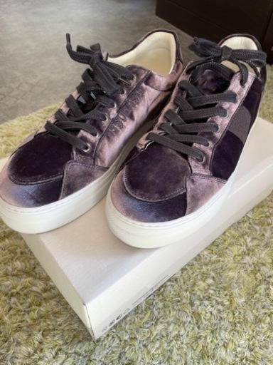 本日明日限定大幅お値引き‼️ 【美品】➕TUBASA スニーカー　27.5②