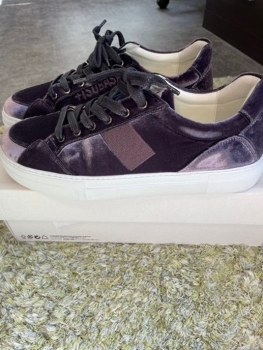 本日明日限定大幅お値引き‼️ 【美品】➕TUBASA スニーカー　27.5②