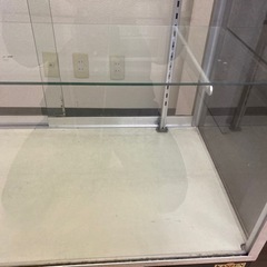ガラスケース売ります。の画像