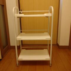 お渡し者決まりました。キッチンワゴン