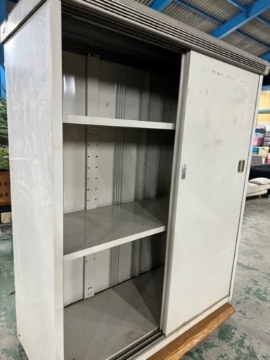 決まりました☆税込¥16500?イナバ物置☆倉庫☆横幅134cm☆中古☆鍵なしの為、格安?