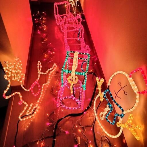 値下げしました。クリスマスイルミネーション写真追加