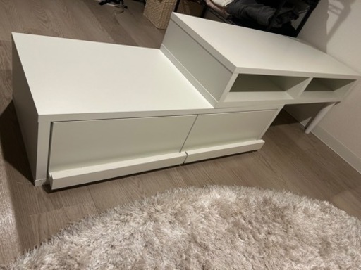 伸縮可能　テレビ台