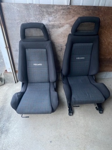 中古　レカロ　RECARO シート　二脚