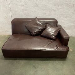 合皮 ソファロースタイル  フロアソファ 二人掛け クション付きの画像