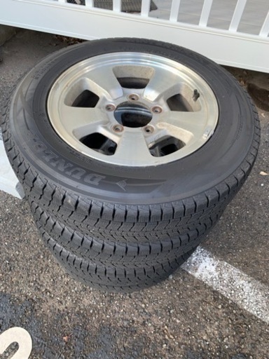 ジムニースタッドレスタイヤ　wintermaxx SJ8