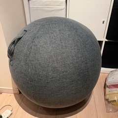 布カバー付きバランスボールの画像