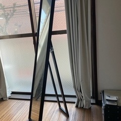 IKEA スタンドミラーの画像