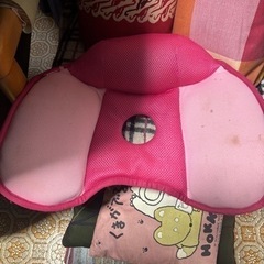 中古  クッション