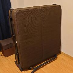 ベット、ふとんを譲りますの画像