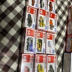トミカ 24台 未使用品 プレゼント用 クリスマス の画像