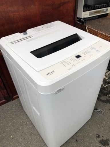 福岡市内配送設置　2021年式　洗濯機 全自動洗濯機 5.0kg 一人暮らし マクスゼン 風乾燥 槽洗浄 凍結防止 チャイルドロック ホワイト MAXZEN
