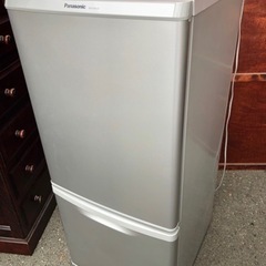 配送可能パナソニック Panasonic NR-B146W-S [冷蔵庫 (138L） 右開き2ドア シルバー]