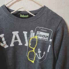 【お値下げ】リブート　メガネ刺繍トレーナー　130の画像