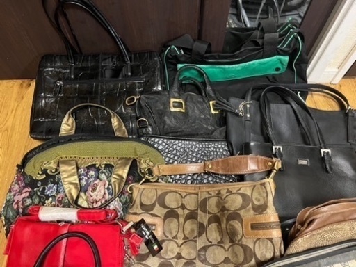 23点まとめ。ルイヴィトン■ GUCCI■Coach ■FENDI■CHARLES & KEITH■人気■バッグ■財布■小物