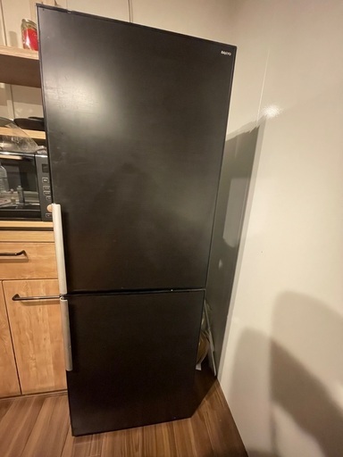 冷蔵庫　SANYO 270L