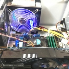 デスクトップパソコン（ご希望であればモニターもお付け致します）の画像